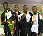 Zimbabwe relay team proudly display their  medals at the African championships in Brazzaville -Source: BBC